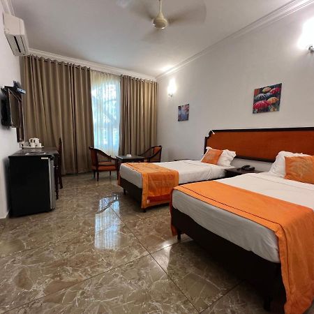 Ats Willingdon Hotel Kochi Exteriér fotografie