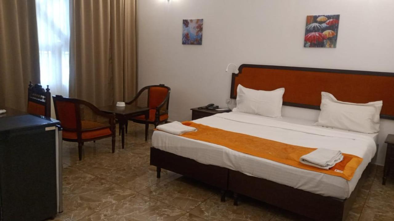 Ats Willingdon Hotel Kochi Exteriér fotografie